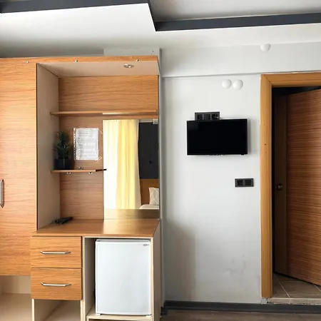 Hotell Titanium 2*
